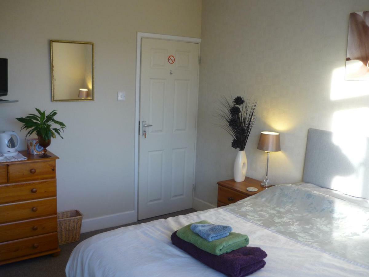 Bexhill-on-Sea De La Warr Guest House מראה חיצוני תמונה